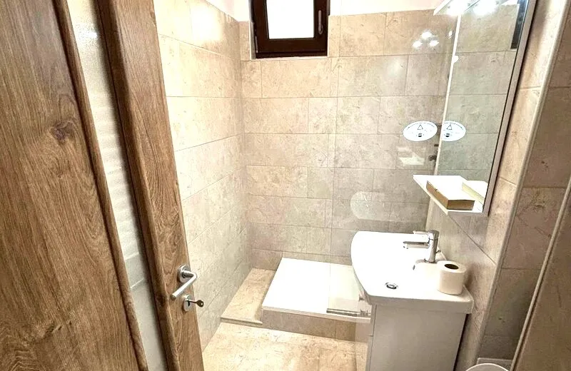 Drumul Taberei Favorit 2 camere de inchiriat complet renovat recent