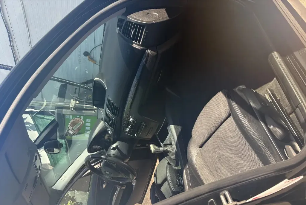 Bmw seria 1 an 2010 2 800 eur