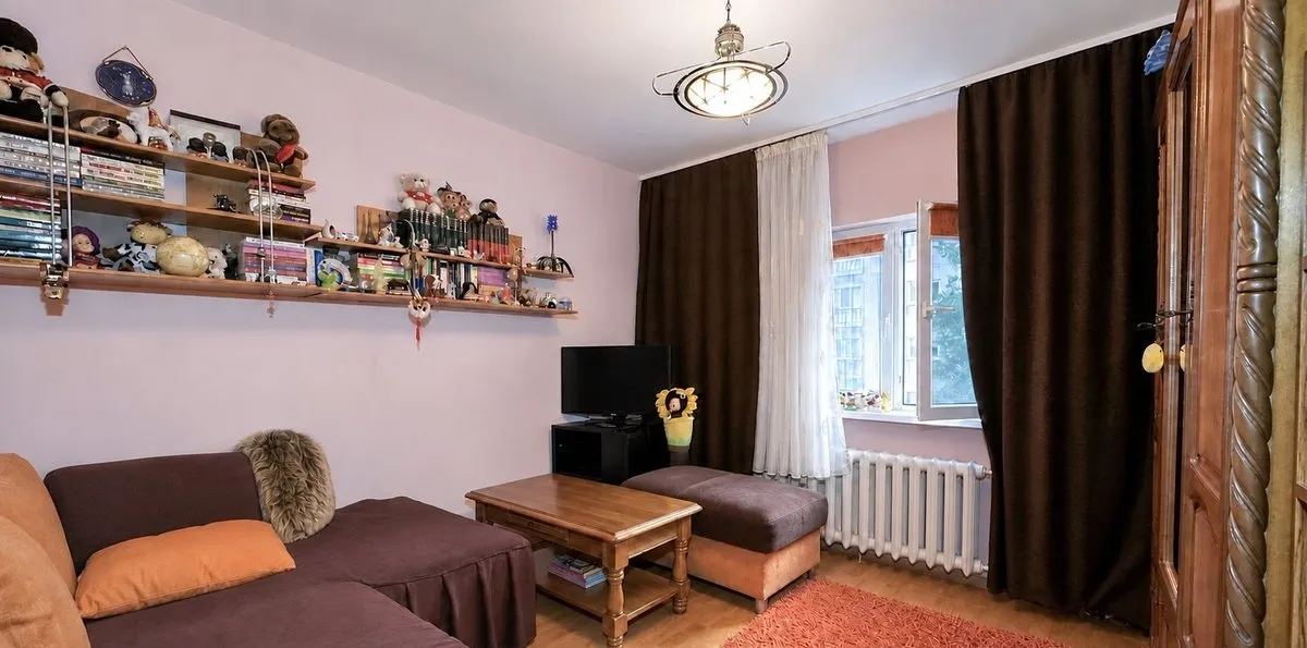 Brancoveanu apartament cu 3 camere hol H