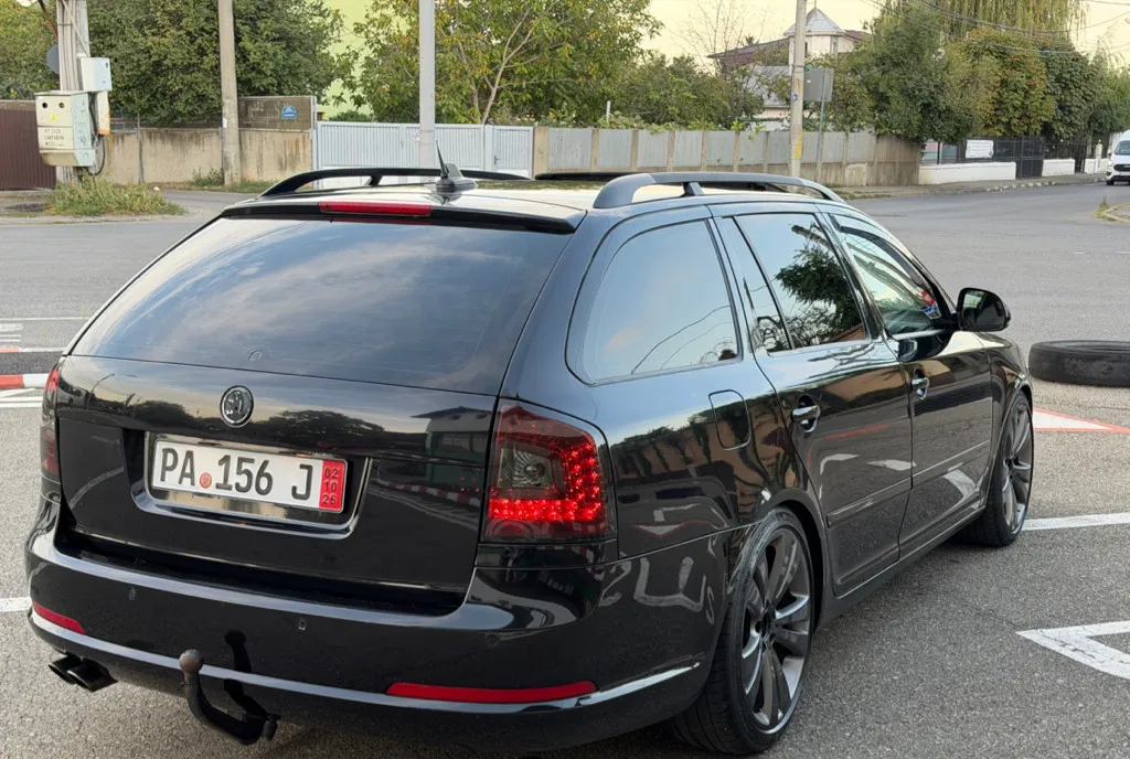Skoda Octavia 2 Facelift VRS 5 990 eur