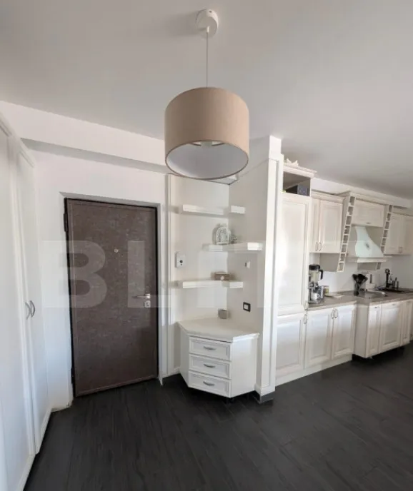 Penthouse cu 4 camere 165 mp terasa de 150 mp 2 parcari