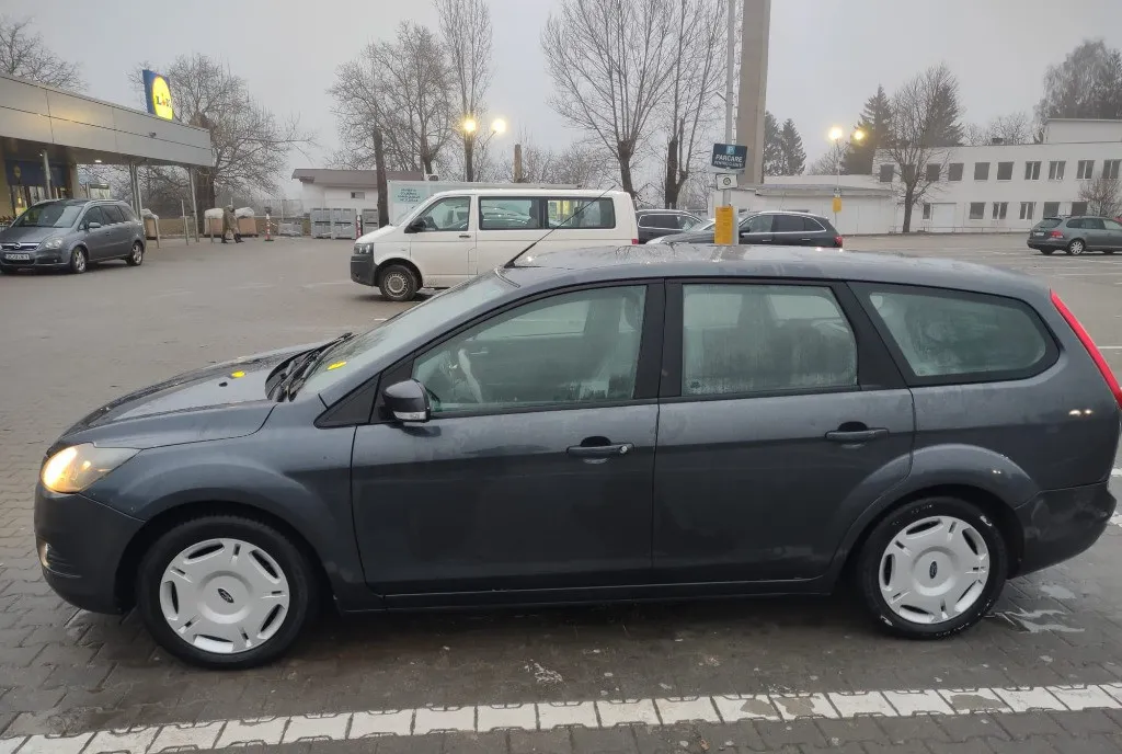 Ford Focus 2 Euro 5 1 850 eur