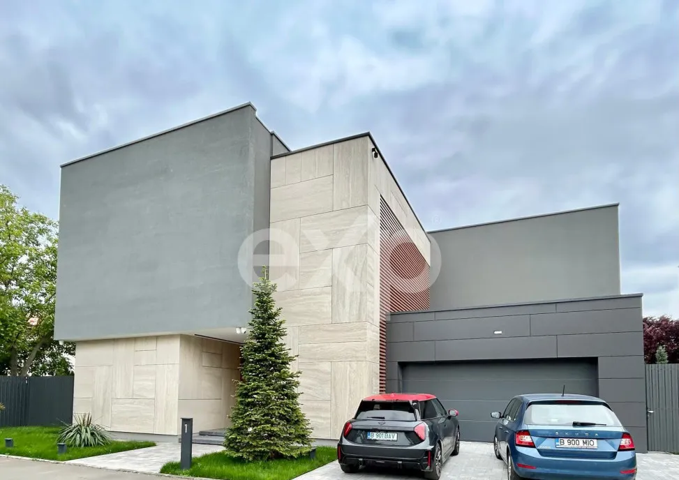 Vila superba de inchiriat 6 camere cartier privat Iancu Nico