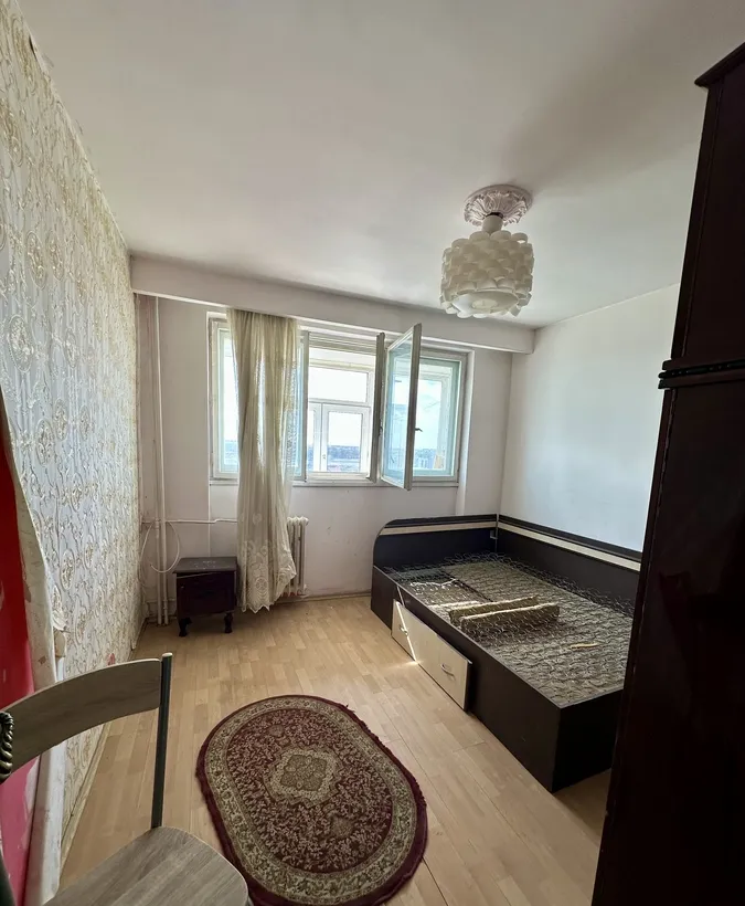 Drumul Taberei str Prelungirea Ghencea 500 metri Statia Raul Doamnei