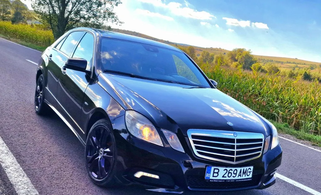 MERCEDES E220 CDI 2010 3 999 eur