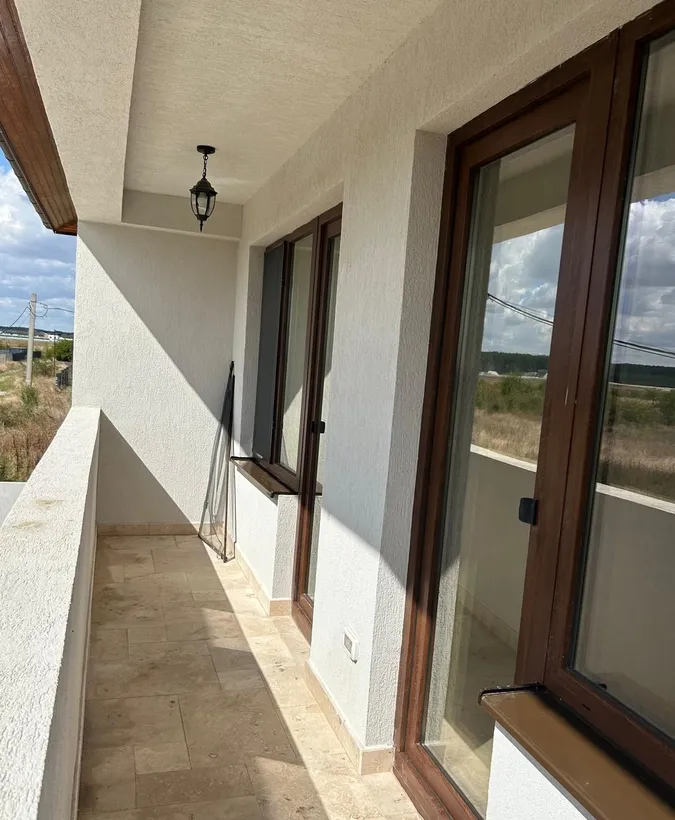 Corbeanca petresti romatsa direct proprietar 2 case tip duplex