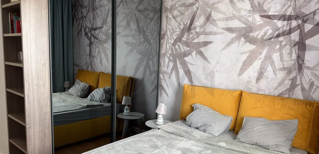Apartament 2 camere cu curte de 50 mp parter Luxuria Residence parcare inclusa