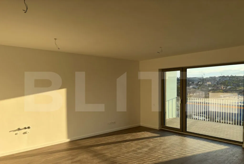 Apartament cu 3 camere 72 20 mp zona Semicentral