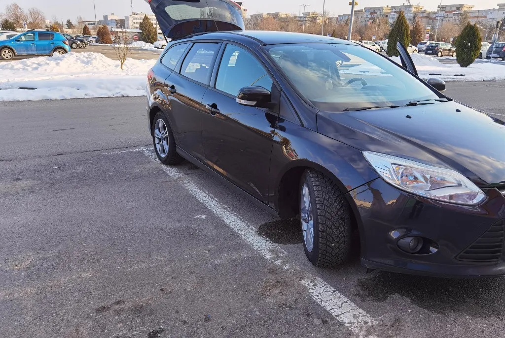 Ford Focus 1 6 TDCI Mk3 3 700 eur