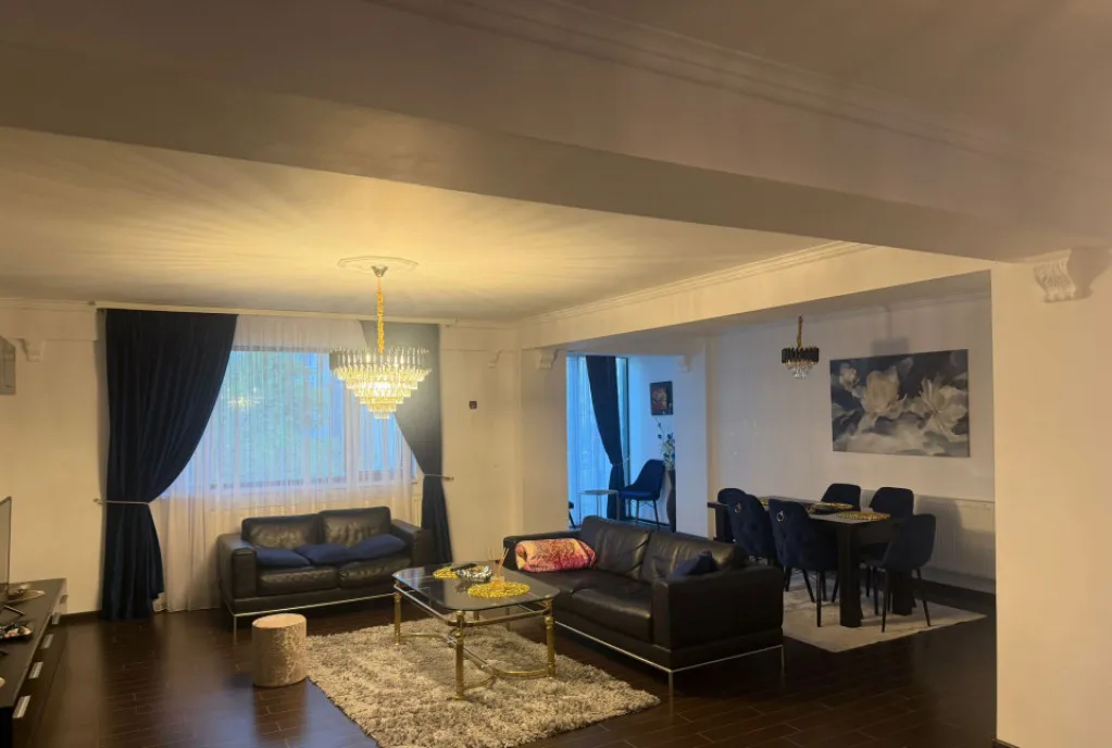 Apartament 3 Camere Bloc nou Sarari