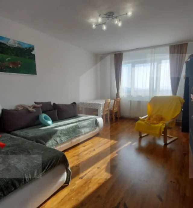 Apartament modern 3 camere decomandate 74 mp Zona Gari
