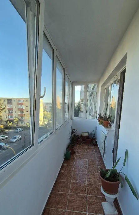 De vanzare Apartament 3 camere cartier astra direct proprietar