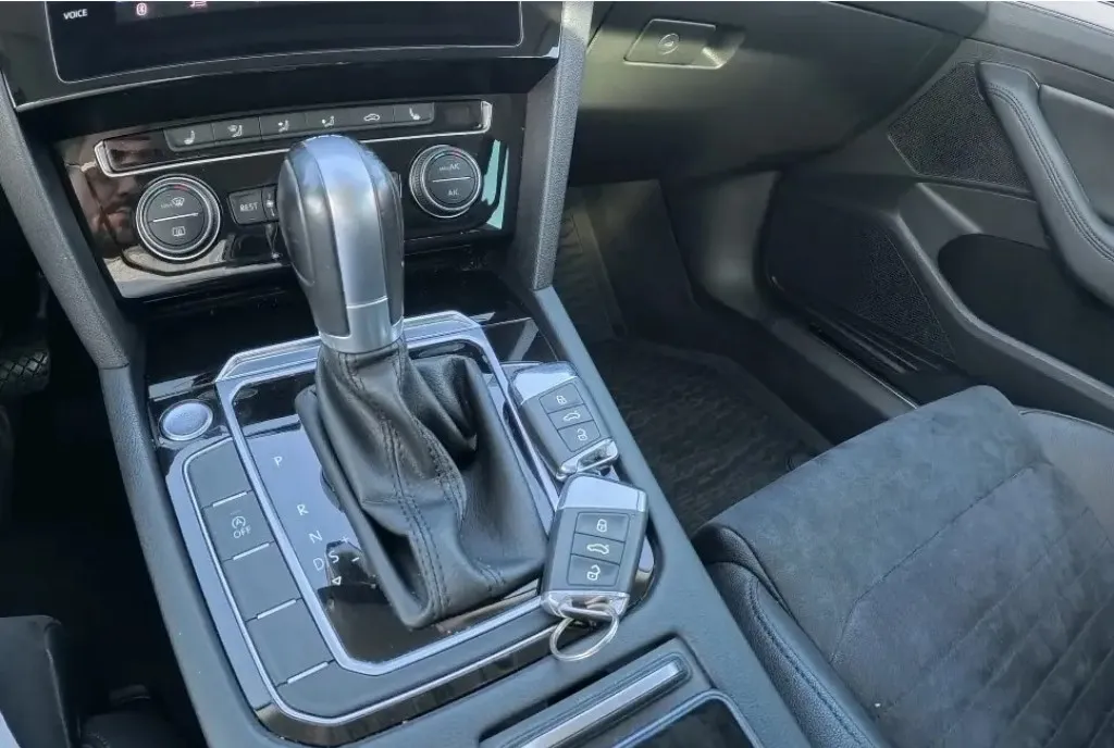 Volkswagen Passat B8 2018 1 4 TSI ACT 150 CP DSG7 Virtual Cockpit Highline 15 399 eur
