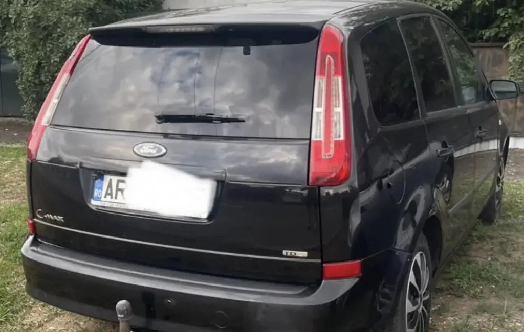 Ford C-max1 6 benzina 3 700 eur