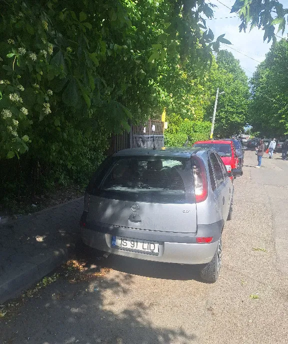 Opel Corsa 1 3 cdti 2 000 eur