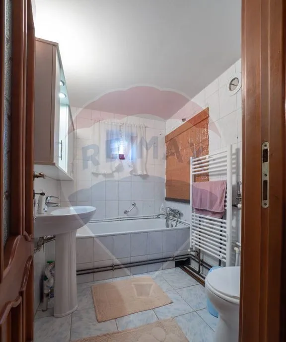 Casa / Vila deosebita in sucevita