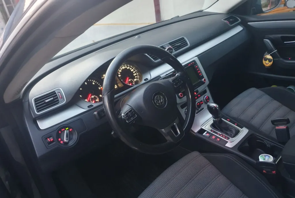 Volkswagen Passat CC automat proprietar 2015 8 800 eur