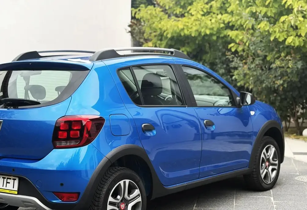 Dacia Sandero Stepway ca si nou 8 250 eur