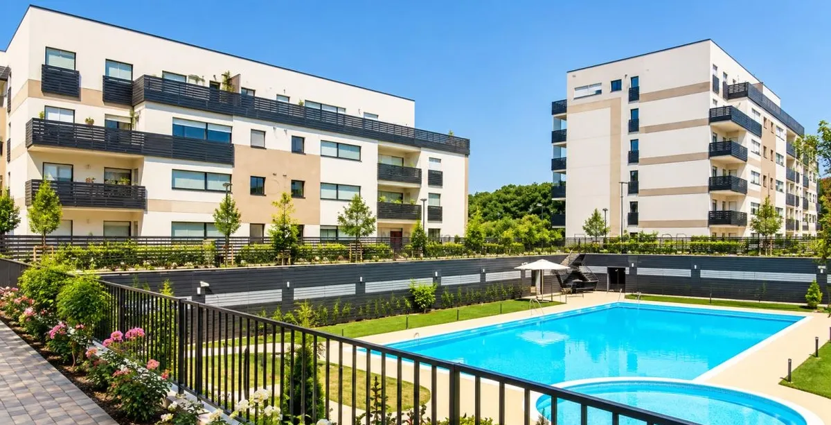 Baneasa Natura Residence 3 camere 98 mp 3 bai 2 parcari Piscina spa