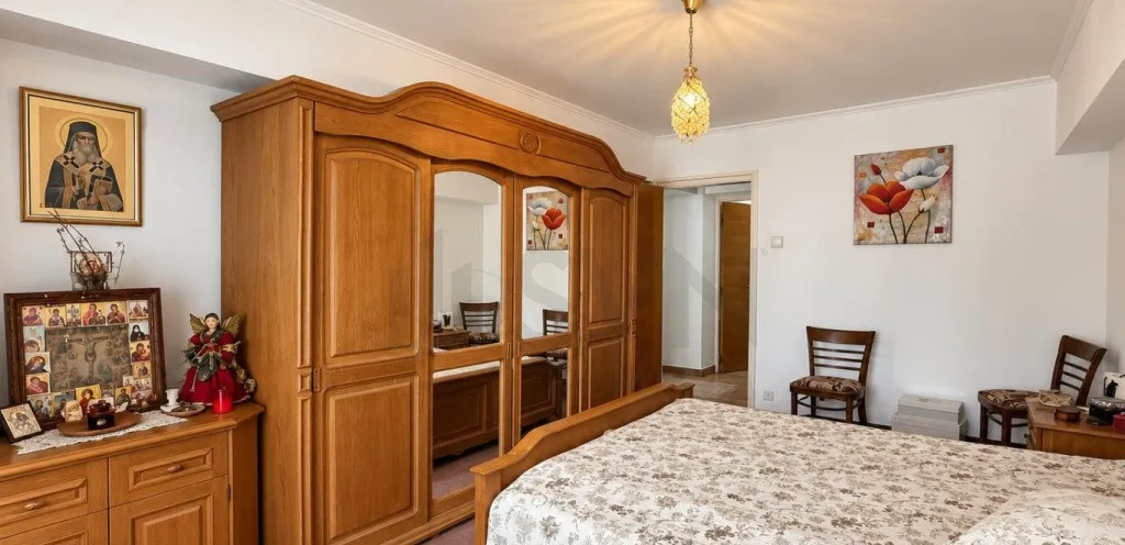 Apartament 4 camere I Stirbei Voda I Cismigiu I bloc 1994