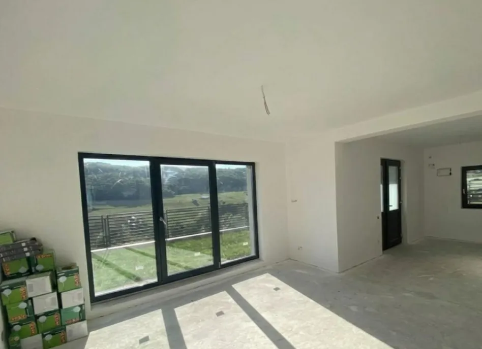 Casa Clasa A Teren 500 mp Popesti Baciu