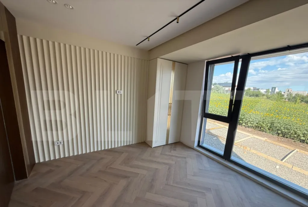 Apartament 2 camera 67 29 mp zona Pacurari Rediu