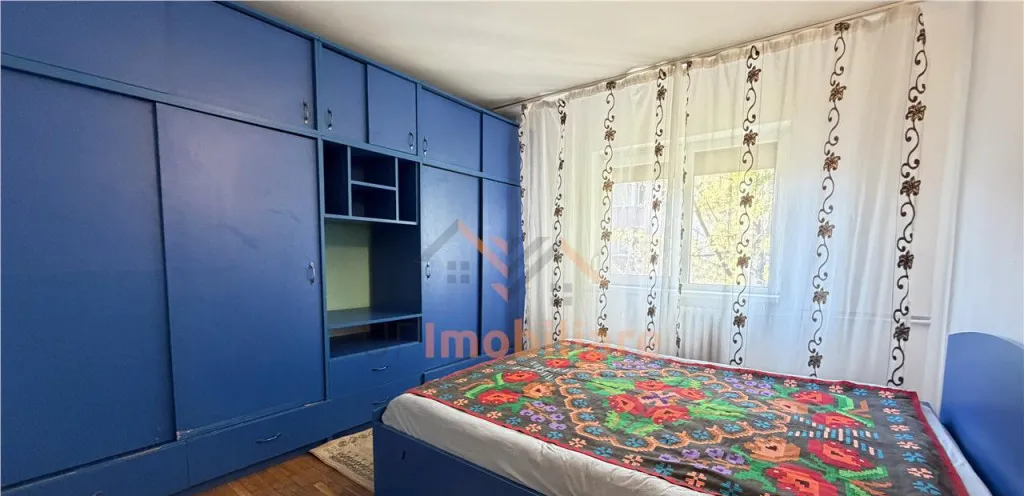 Apartament 2 camere etaj 3 tip P decomandat zona ios