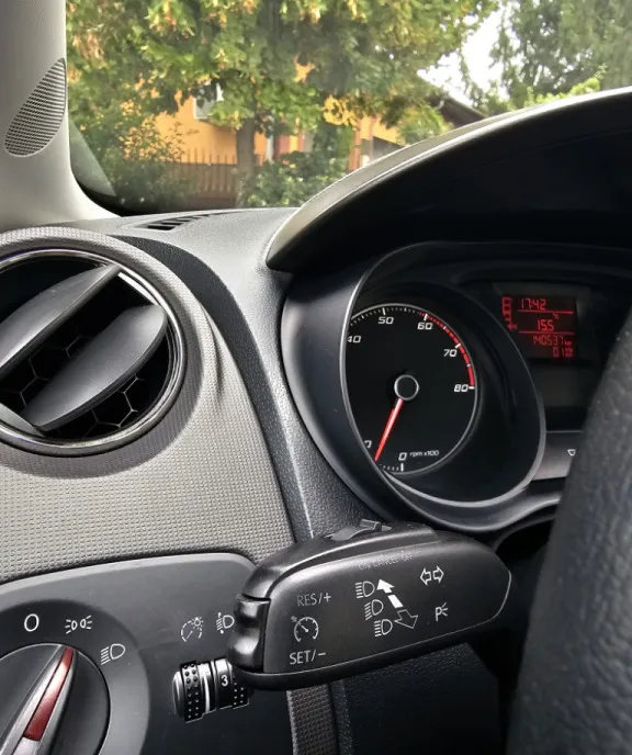 SEAT IBIZA 1 4MPI Clima PilotAuto SenzoriParcare Euro5 4 990 eur