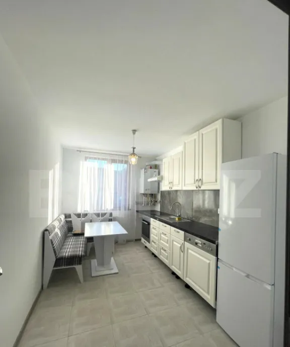 Apartament 2 camere 53 58 mp parcare zona Eroilor