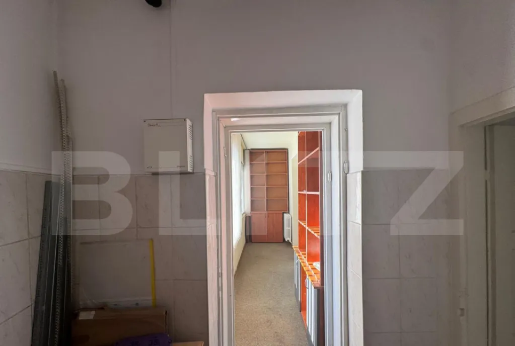 Apartament 2 camere 37 mp zona Piata Mihai Viteazul