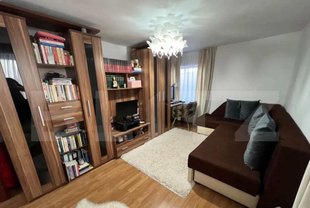 Apartament 2 camere 43 50 mp zona Mercur Gheorgheni