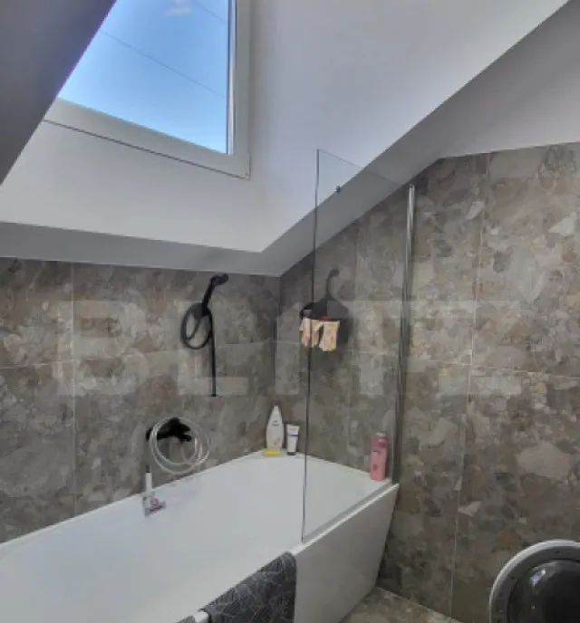 Apartament 3 Camere in Vila zona Turnisor cu doua locuri