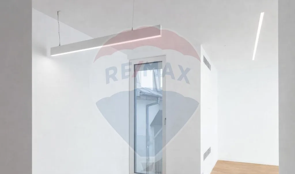 Vanzare apartament 3 cam 310 000 euro tva Palatul Parlamentului