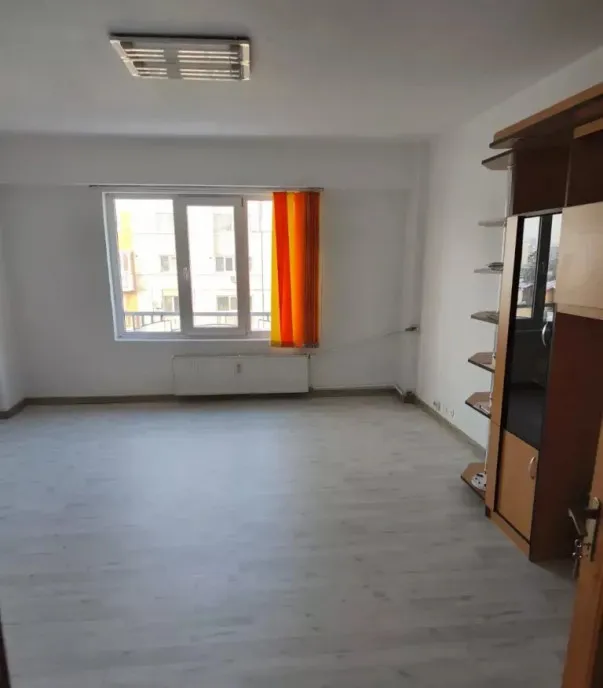 3 Camere Calea Calarasi Muncii