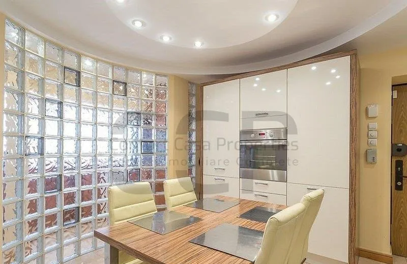 Unirii Bld Libertatii Casa Poporului apartament 4 camere 100 mp mobilat lux
