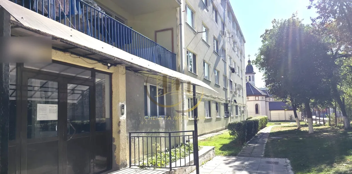 Cluj Dambul Rotund garsoniera 20 mp mobilata si utilata etaj 2