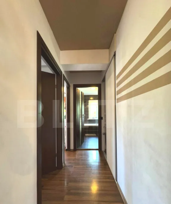 Apartament 3 camere 77 mp 2 bai etaj 1 parcare Sub Cet