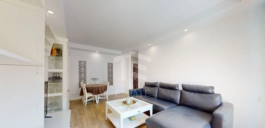 2 camere decomandat in cosmopolis mobilat utilat parcare inclusa