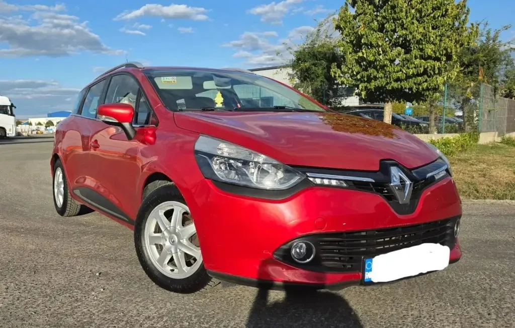 Renault Clio IV - 2013 - 1 5DCI - 90CP 4 200 eur