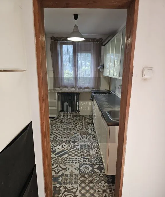 Decebal Apartament 4 camere/ Complet renovat/ Decomandat