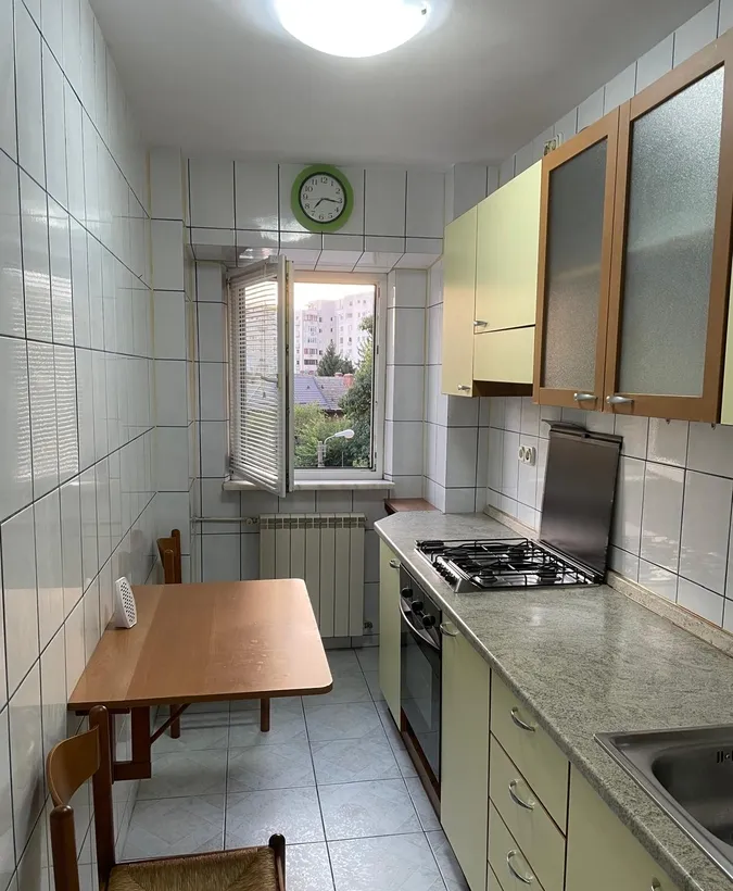 Muncii pasaj Decebal etj 3/8