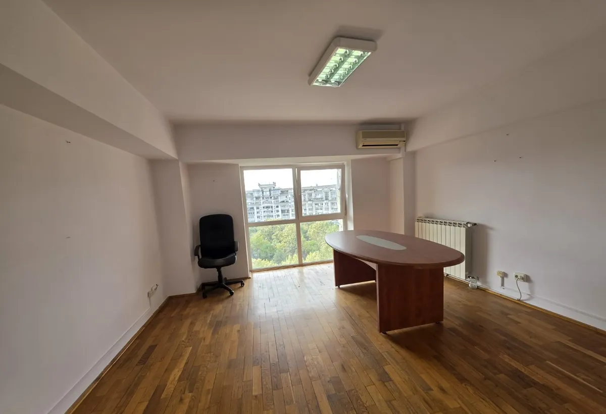 Unirii rond Alba Iulia bloc stradal duplex vedere mixta