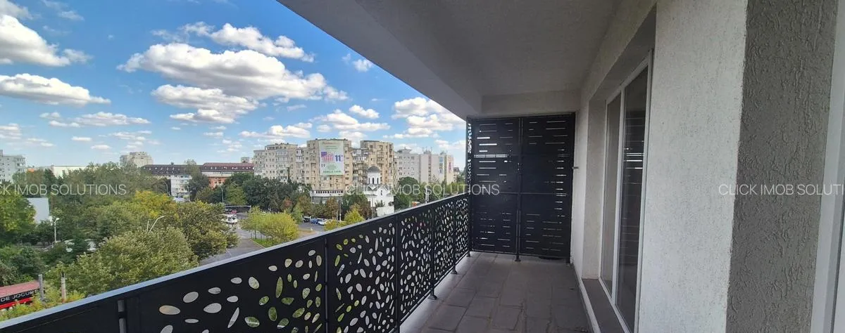 Titan metrou totul nou prima inchiriere