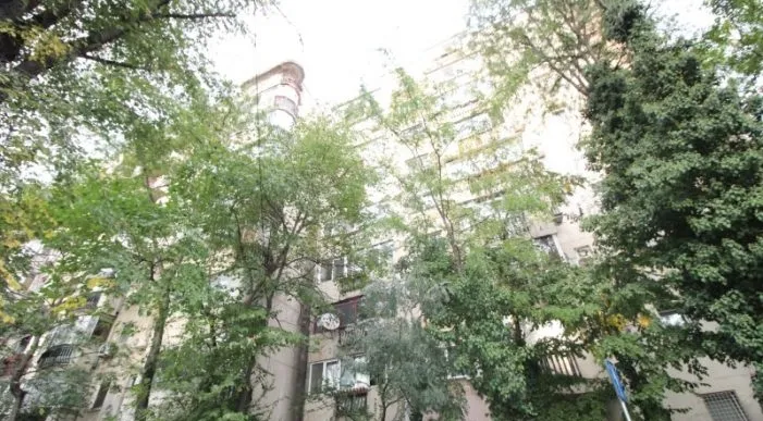 Crangasi Metrou Vanzare garsoniera Bloc 1985 Parter