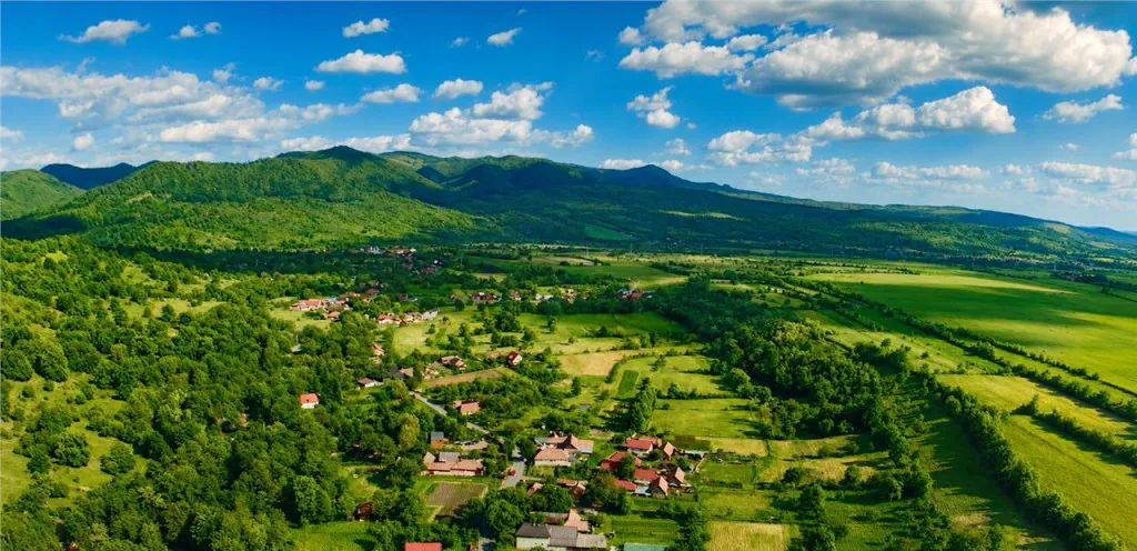 1 250 mp teren intravilan casa Gheorge Doja recomandat