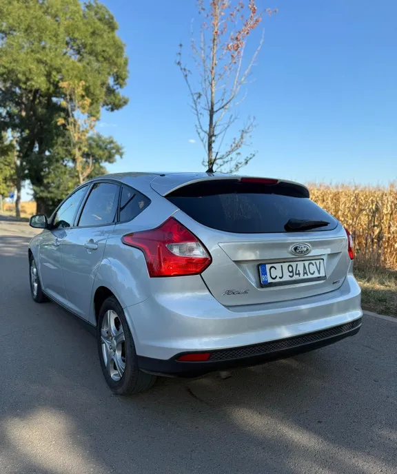 Ford Focus 1 0 EcoBoost 2013 98 000 km Manuala Gri 4 150 eur