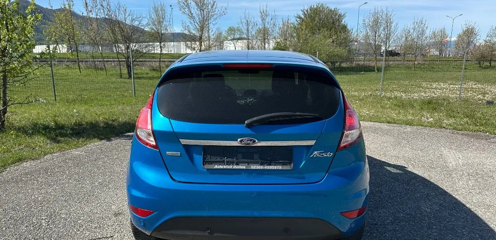 Ford Fiesta 1 0 i 4 990 eur