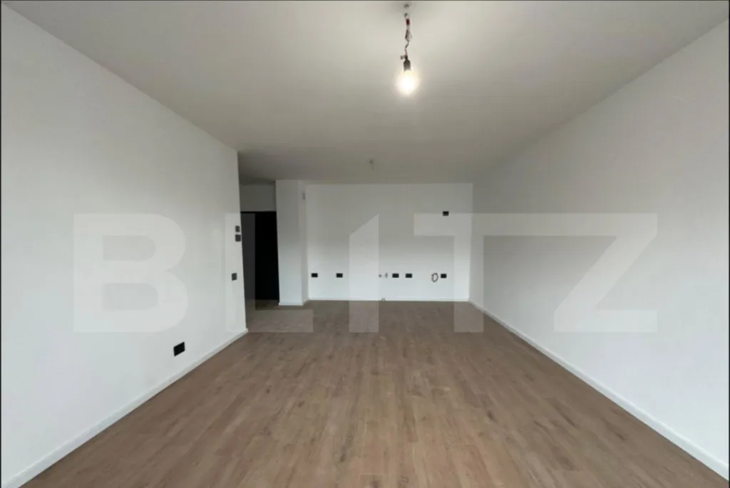 Revanzare Apartament o camera 39 mp etaj 1 Bloc premium