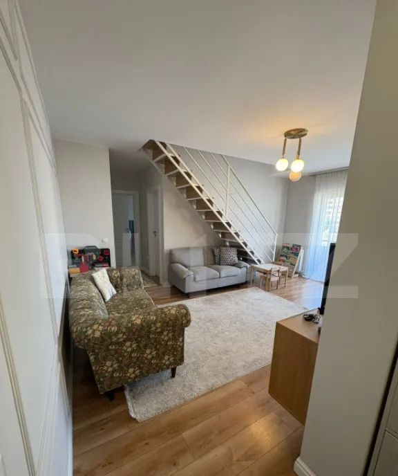 Apartament modern 4 camere pe doua nivele