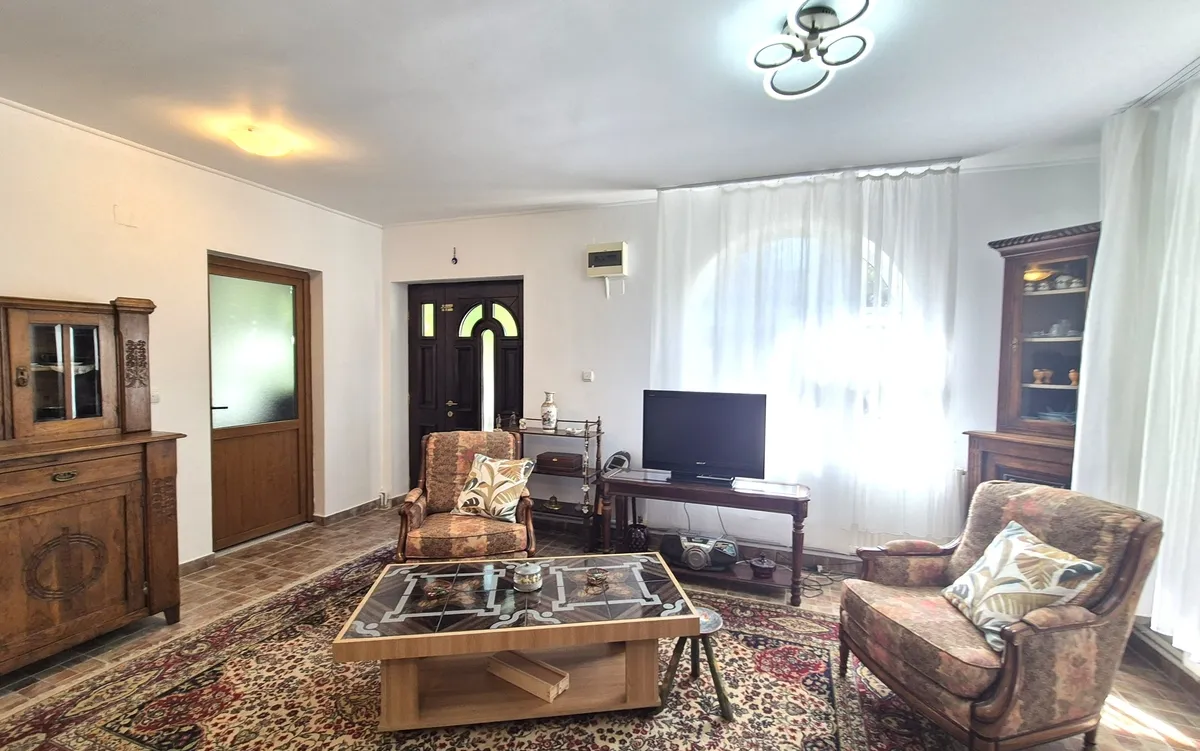 Campulung Arges casa cu view specataculos D P M 236mp teren 436mp